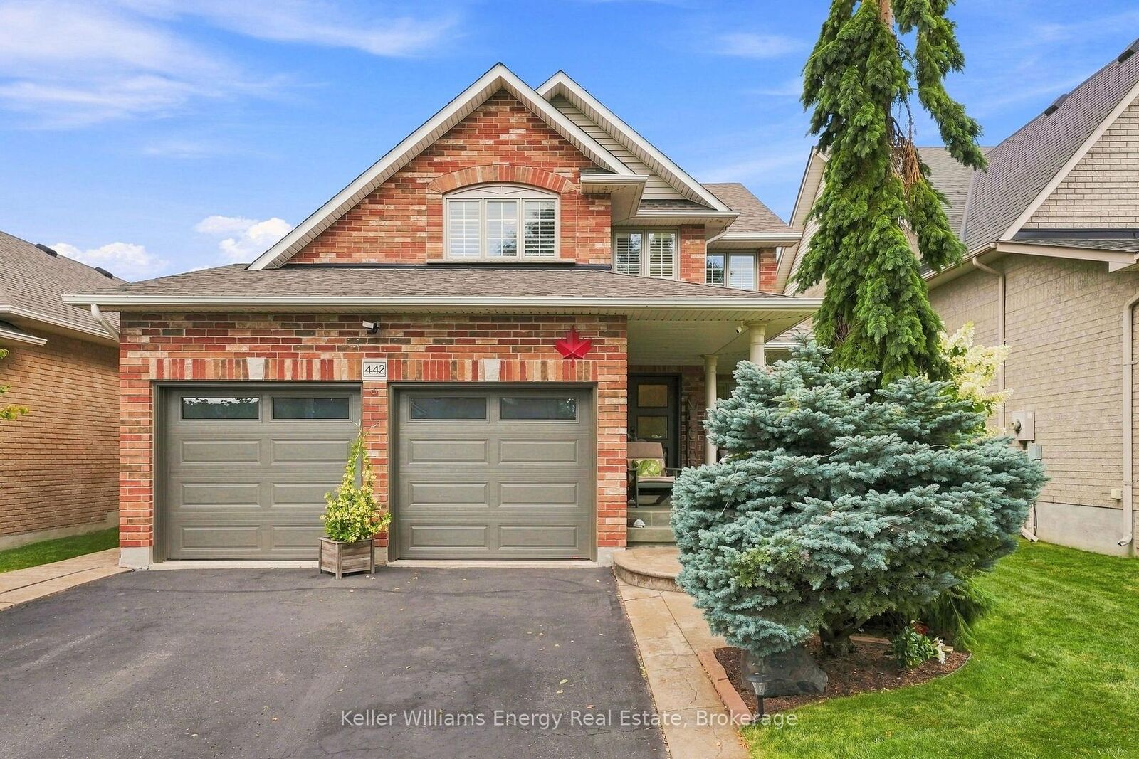 Property Photo:  442 Meadow Street  ON L1L 1C1 