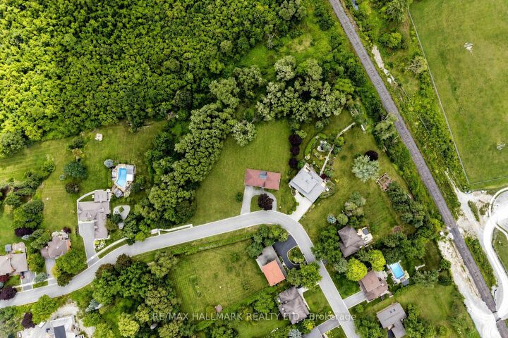Property Photo: 155 Dennison Street ON L7B 1B8