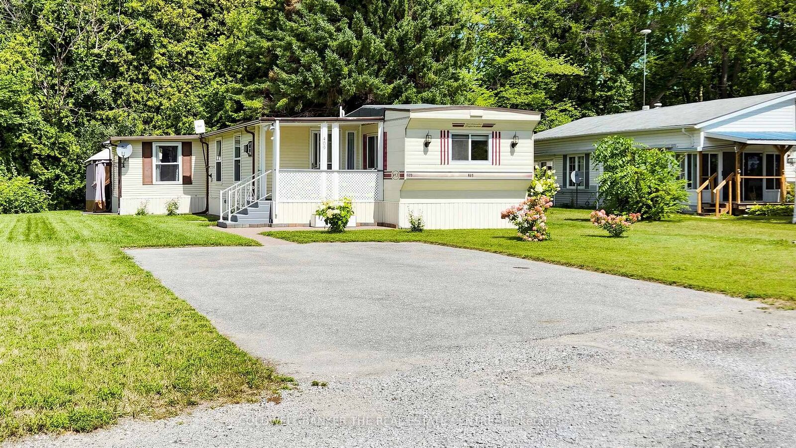 Property Photo: 285 Crydermans Side Road 409 ON L0E 1A0