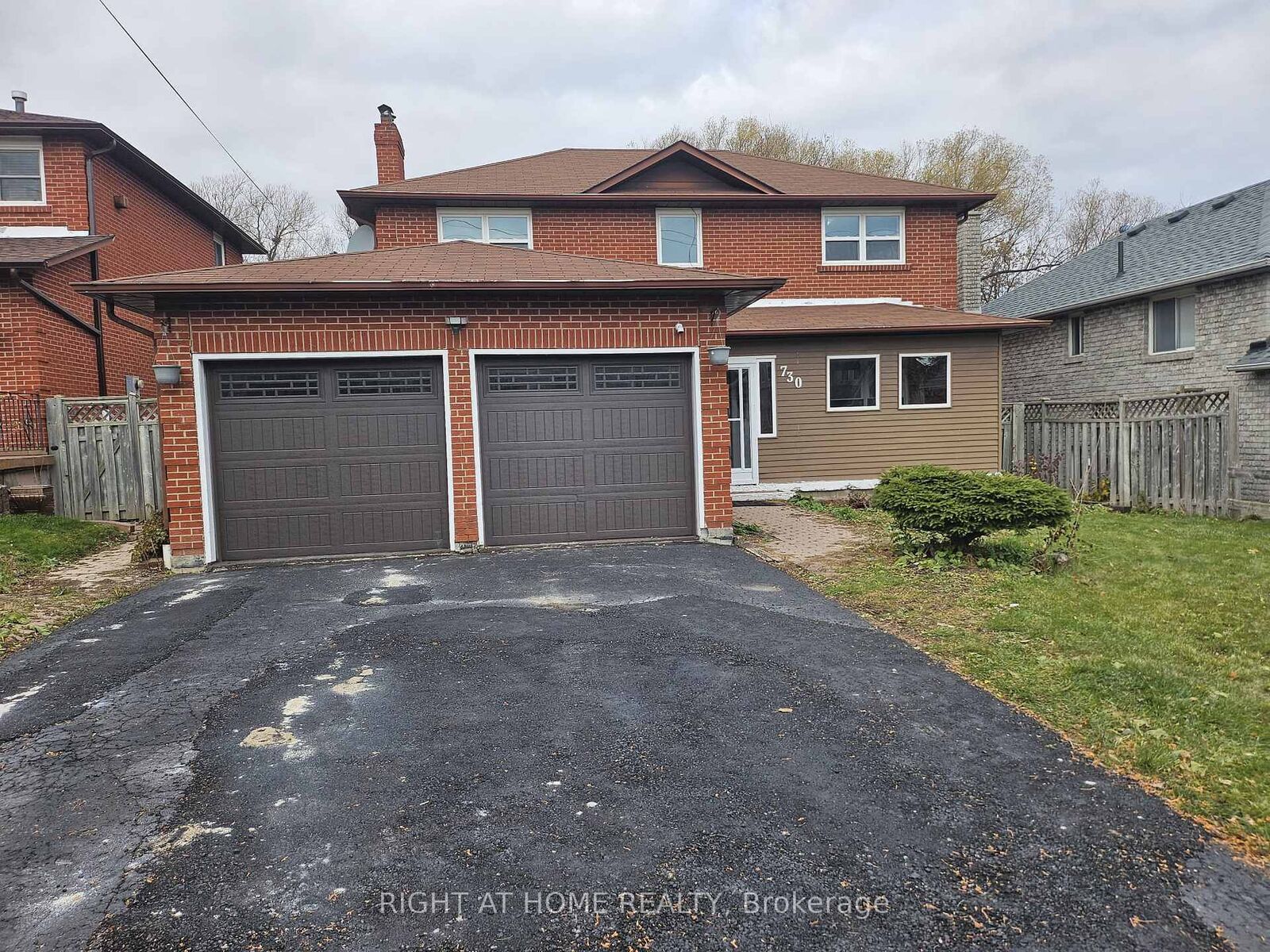 Property Photo:  730 Sheppard Avenue Bsmt  ON L1V 1G5 