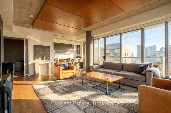 95 Bathurst Street 1305 — photo 1