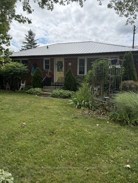 Property Photo:  560 Carlton Street E  ON L2M 4X7 