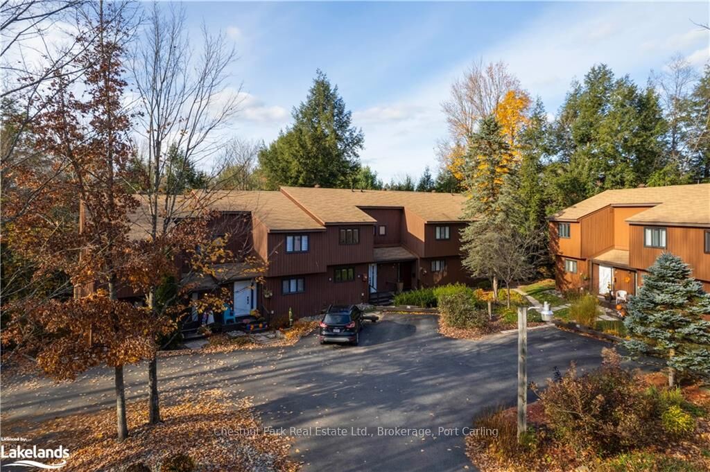 Property Photo:  39 Southbank Drive 7  ON P1L 1G2 