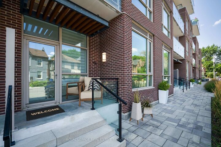 156 Logan Avenue 131 — photo 1
