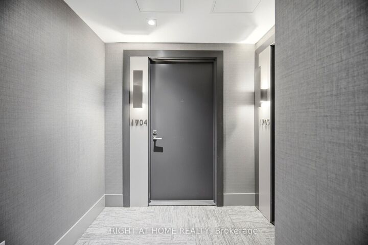 2908 Highway 7 Road 1704 — photo 1
