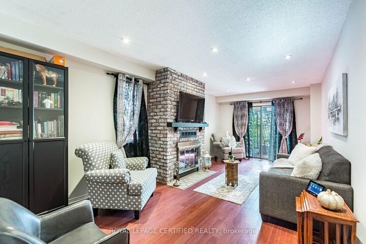 Property Photo: 251 Elgin Drive ON L6Y 2V2