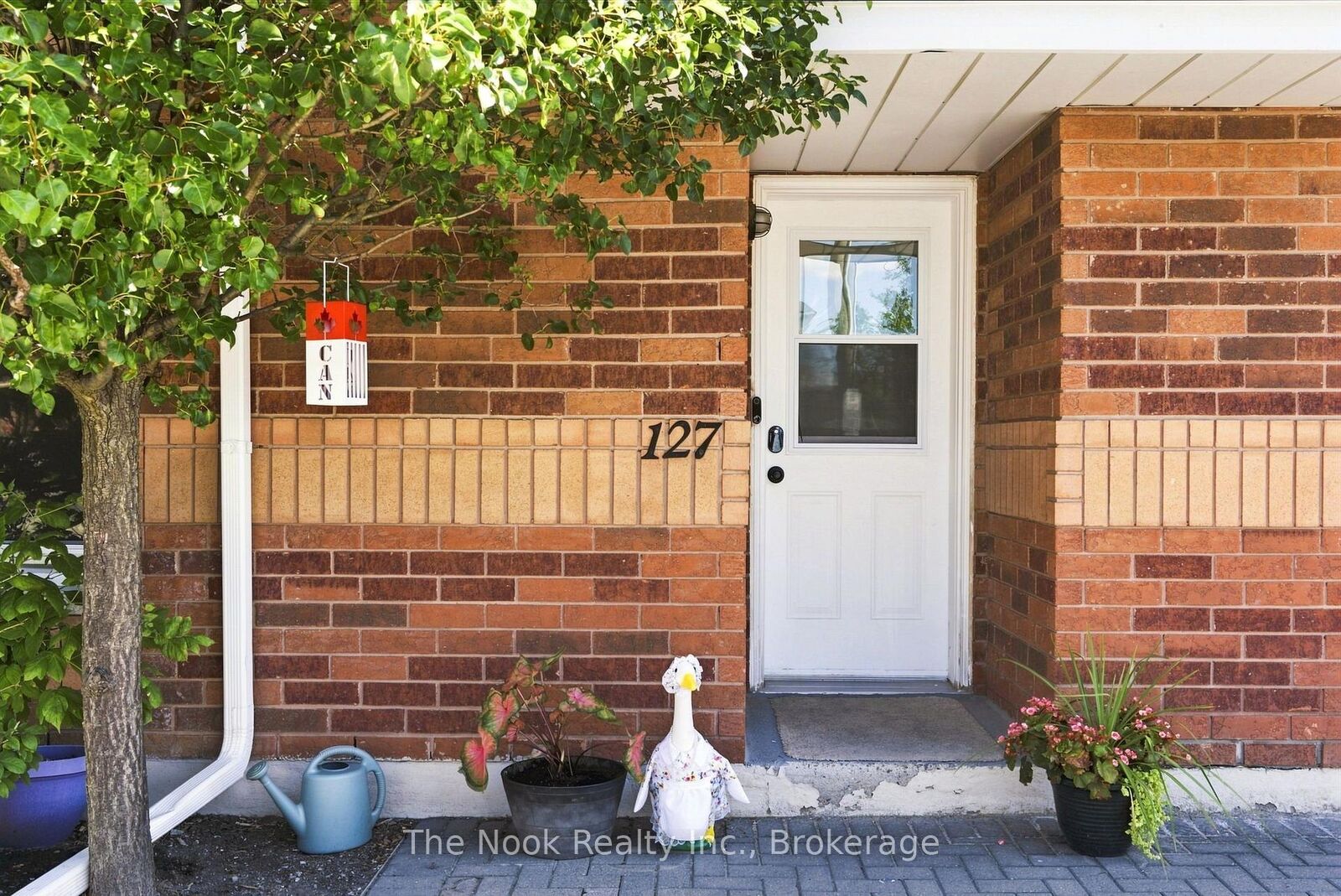 Property Photo: 12421 Ninth Line 127 ON L4A 1J3