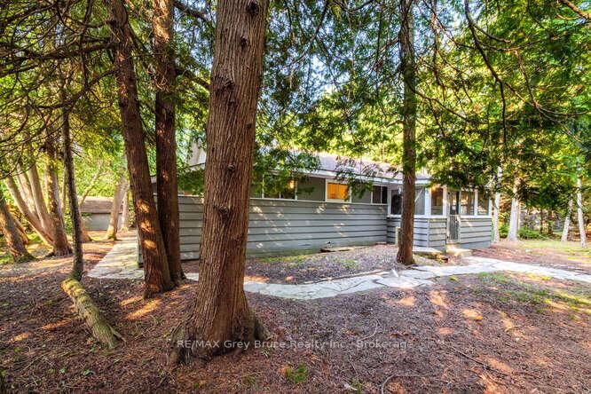 Property Photo: 269 Ogimah Road ON N0H 2G0