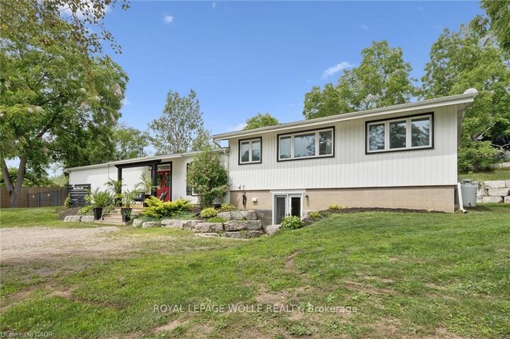 Property Photo: 647 Brant Waterloo Road ON N0B 1E0