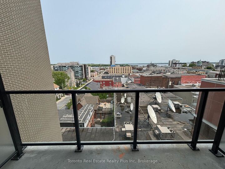 Property Photo:  223 Princess Street 717  ON K7L 1B3 