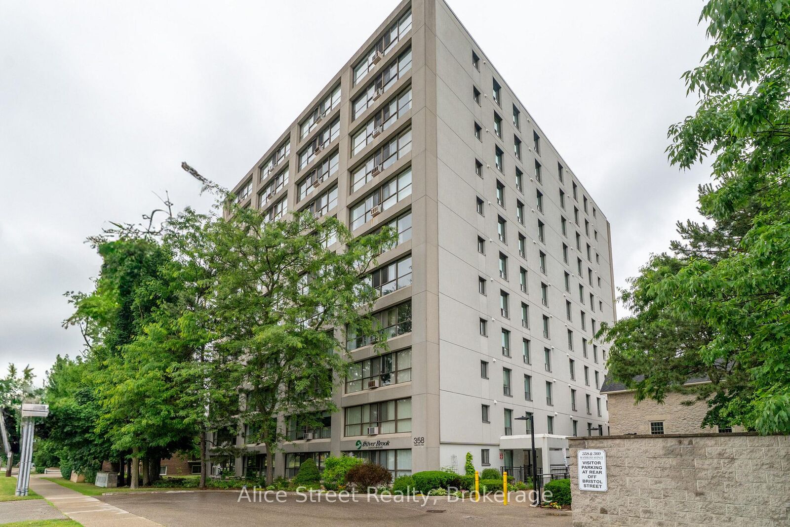 Property Photo:  358 Waterloo Avenue 607  ON N1H 7Y3 