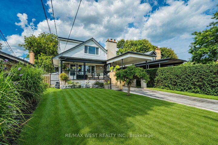 16 Shediac Road — photo 1