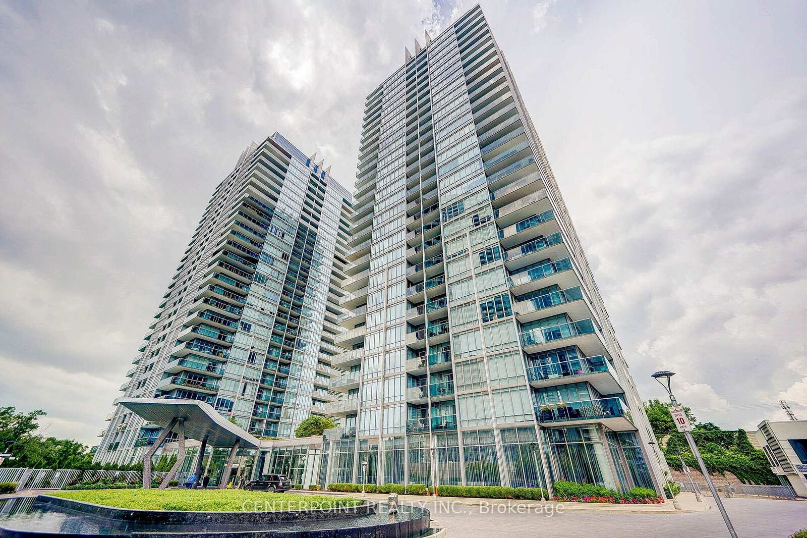 Property Photo:  88 Park Lawn Road 801  ON M8Y 0B5 