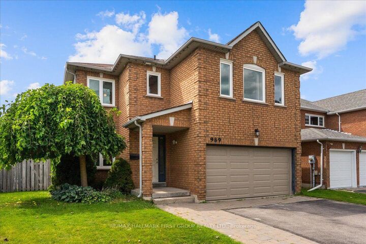 Property Photo: 989 Deer Valley Drive ON L1J 8N2