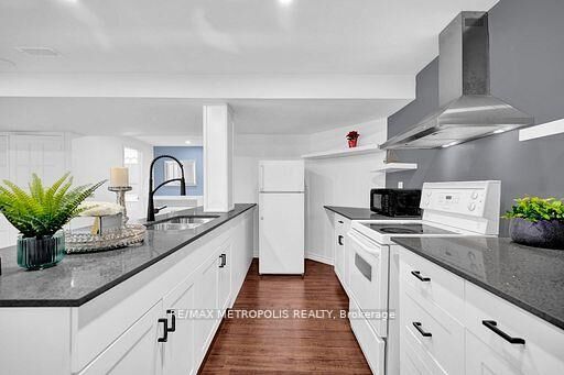 Property Photo:  1101 Petunia Place Bsmt  ON L1V 4N5 