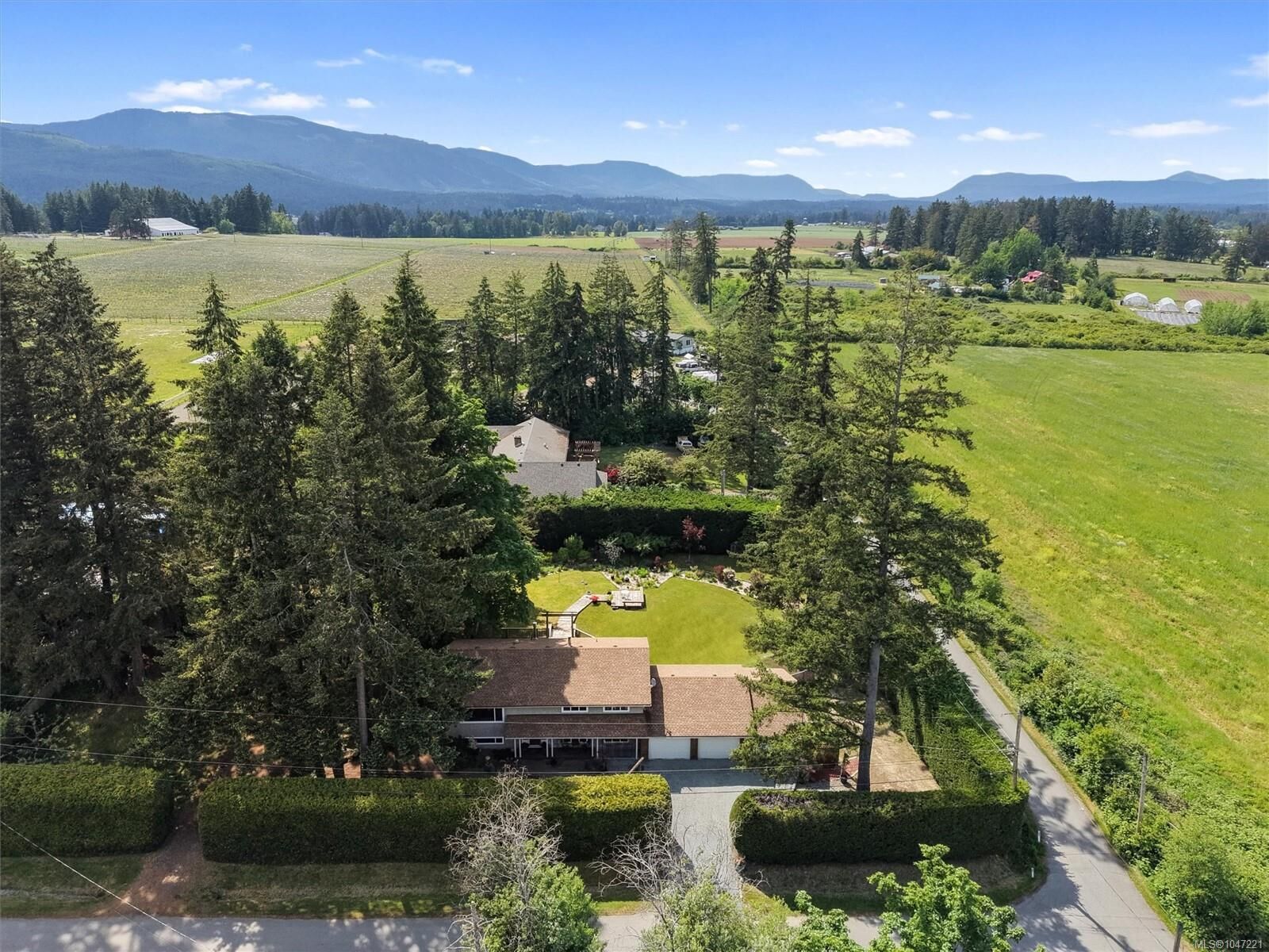 Property Photo: 4550 Weber Rd BC V9L 6M2