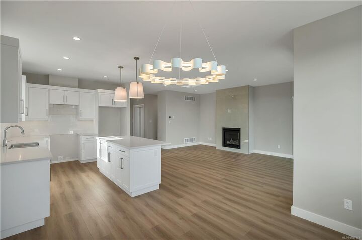 457 Arizona Dr #16 — photo 1