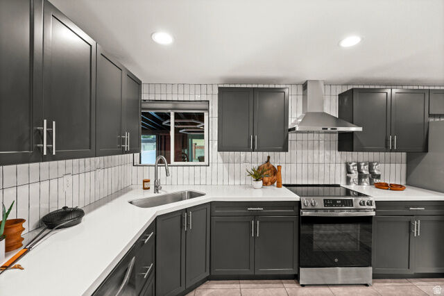 Property Photo:  1708 E Spring Lane Ln S  UT 84117 