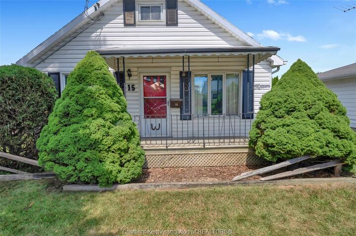 Property Photo: 15 Oxley Drive ON N7L 2K5