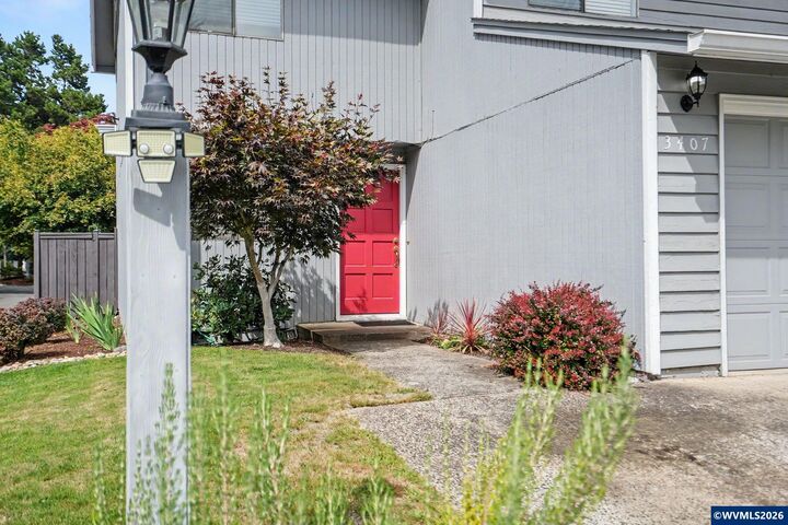 Property Photo:  3407 Covington St NE  OR 97305 