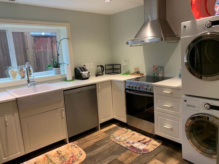 Property Photo:  329 W 23rd Avenue  BC V7M 2B6 
