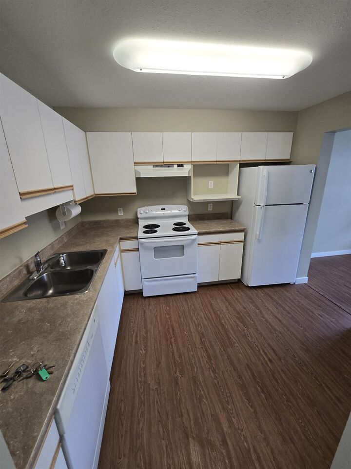 Property Photo:  8537 Young Road 103  BC V2P 4P2 