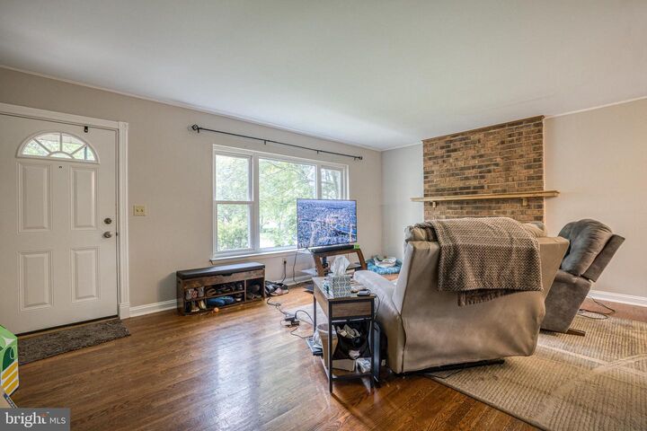 Property Photo: 873 Blue Jay Road PA 17111
