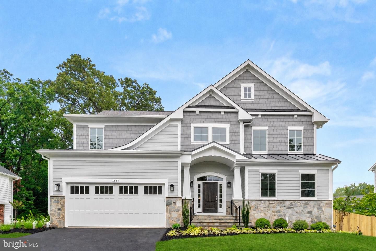 Property Photo: 902 Olympian Circle SW VA 22180
