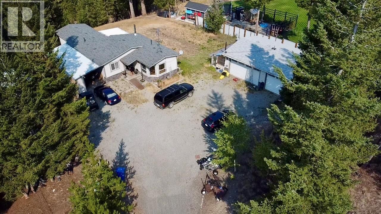 Property Photo: 170 Ard Righ Road BC V0K 1W0