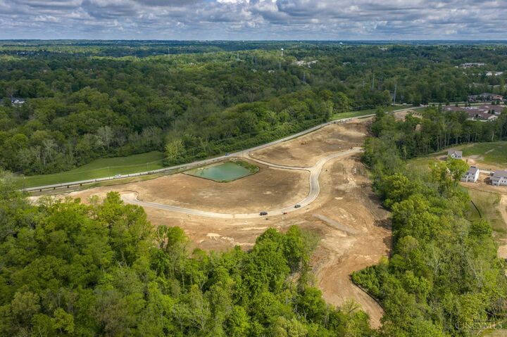 Property Photo:  412 Trailside Woods Court  OH 45140 