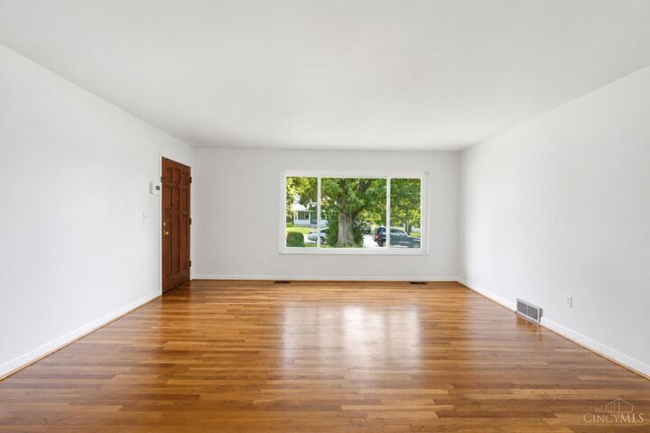 Property Photo:  727 W Kemper Road  OH 45246 