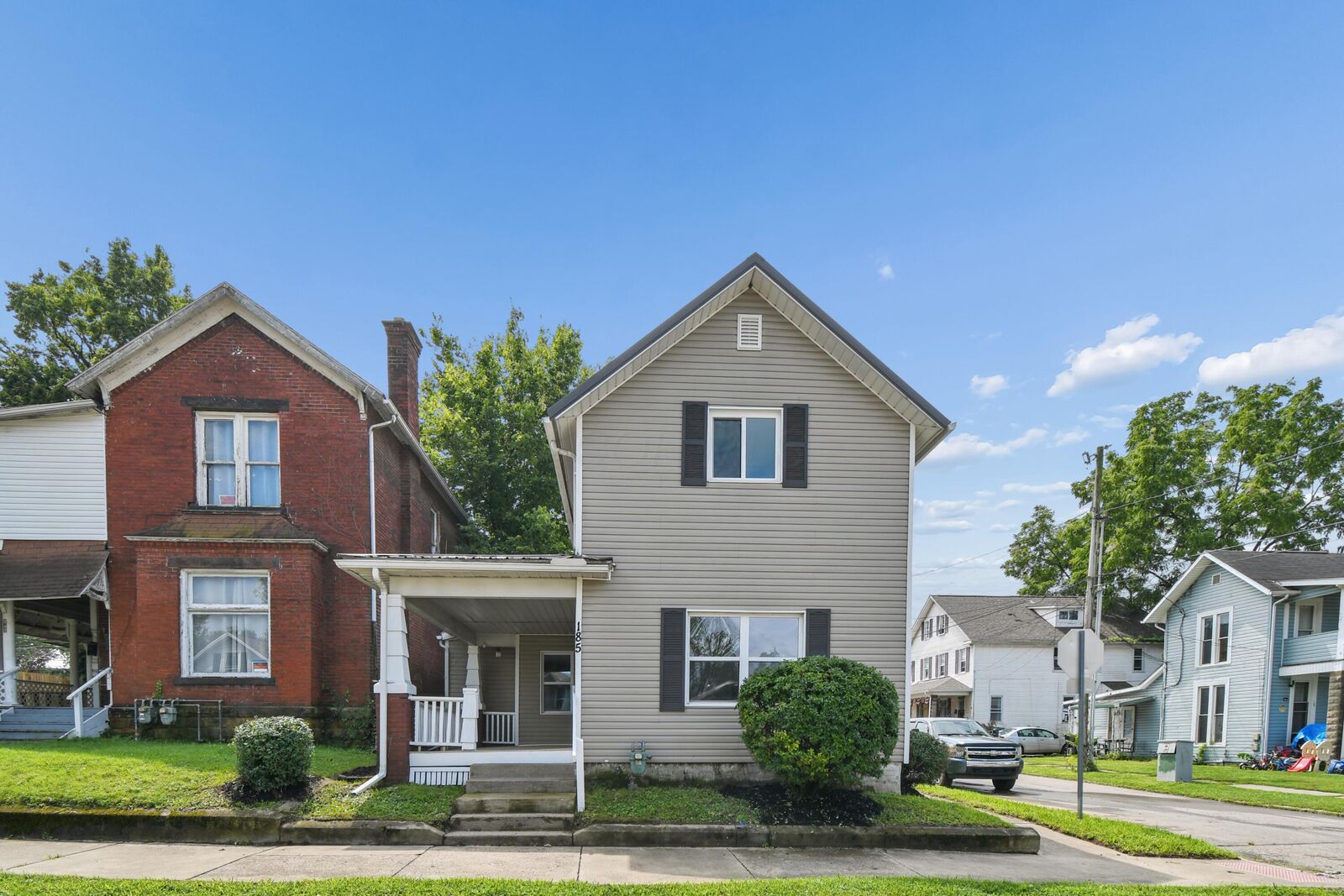 Property Photo:  185 W Locust Street  OH 43055 
