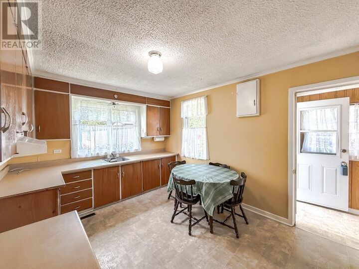 Property Photo:  27 Church Hill  NL A0A 3X0 