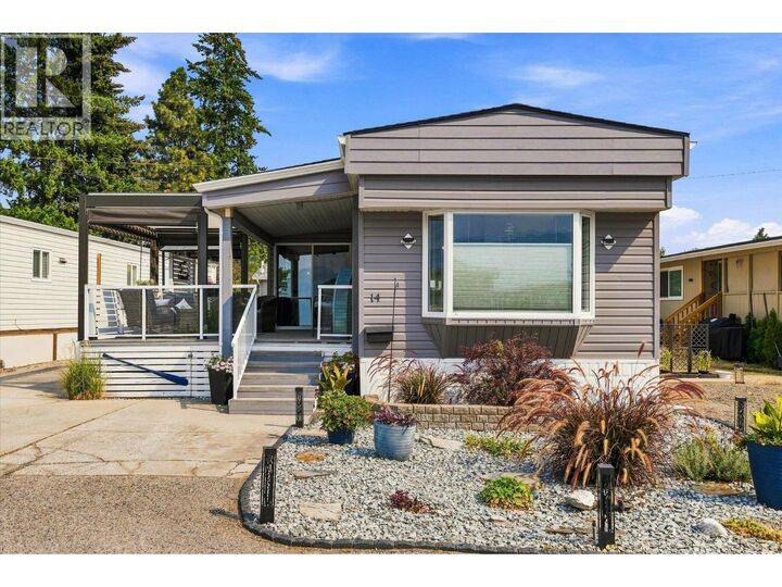 Property Photo:  2095 Boucherie Road 14  BC V4T 1Z4 
