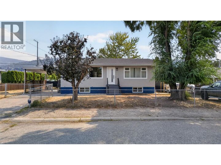 2470 McKenzie Street — photo 1
