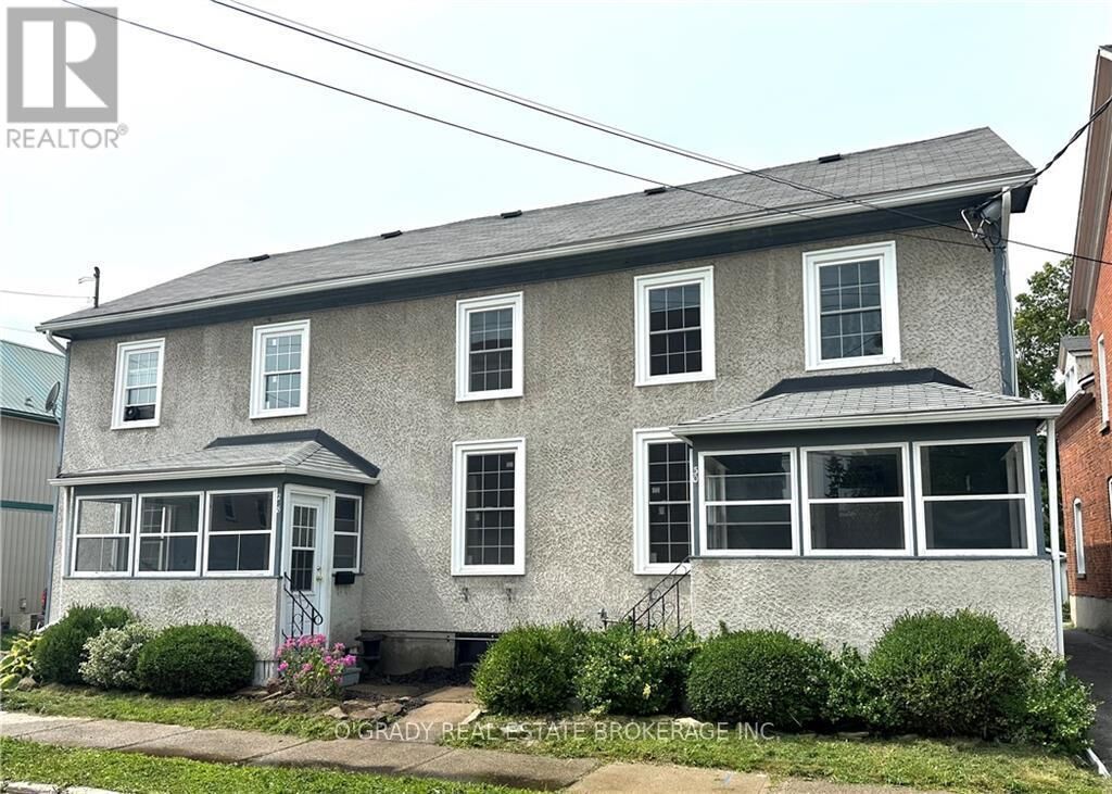 Property Photo:  30A James Street East  ON K6V 1K2 