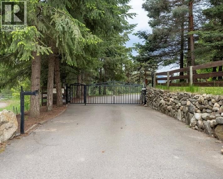 Property Photo: 5700 Ranch Road BC V1B 3J9