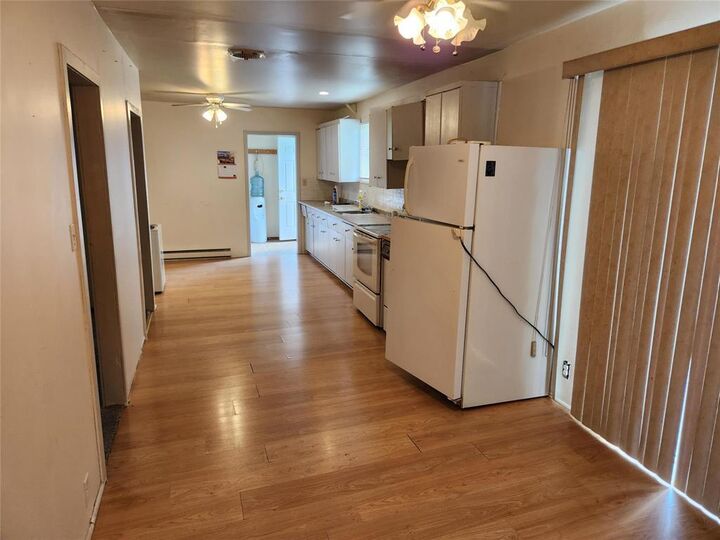 Property Photo: 5 Edward Crescent MB R0E 1A0