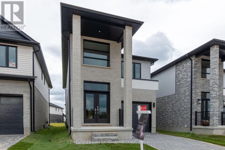 Photo de la propriété: 6453 Royal Magnolia Avenue ON N6P 0K2