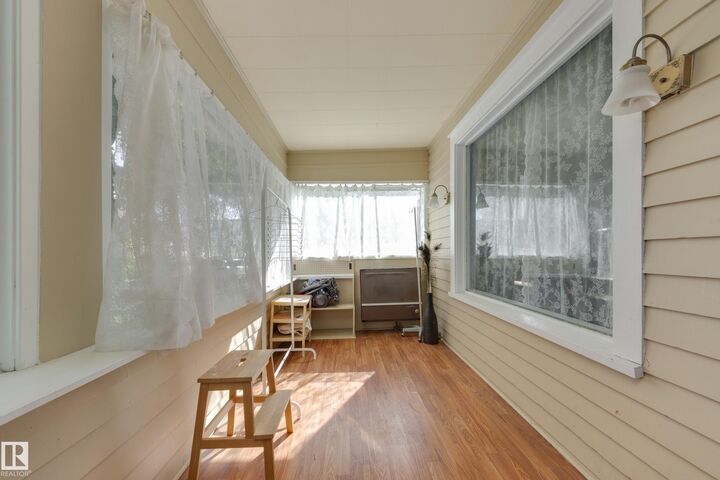 Property Photo: 10747 University Avenue NW AB T6E 4P8