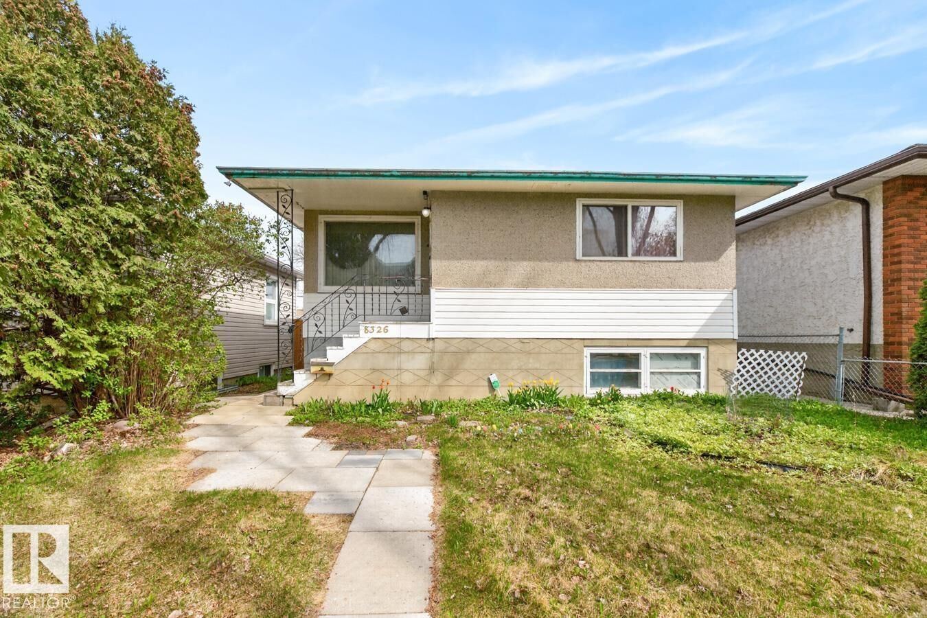 Property Photo:  8326 81 Avenue NW  AB T6C 0W2 