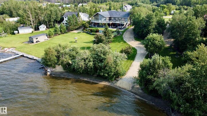 Property Photo:  52506 Rge Road 50 8 &Amp 9  AB T0E 2B0 