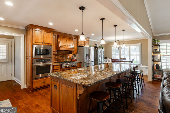 Property Photo:  275 Davis Estates Road  GA 30606 