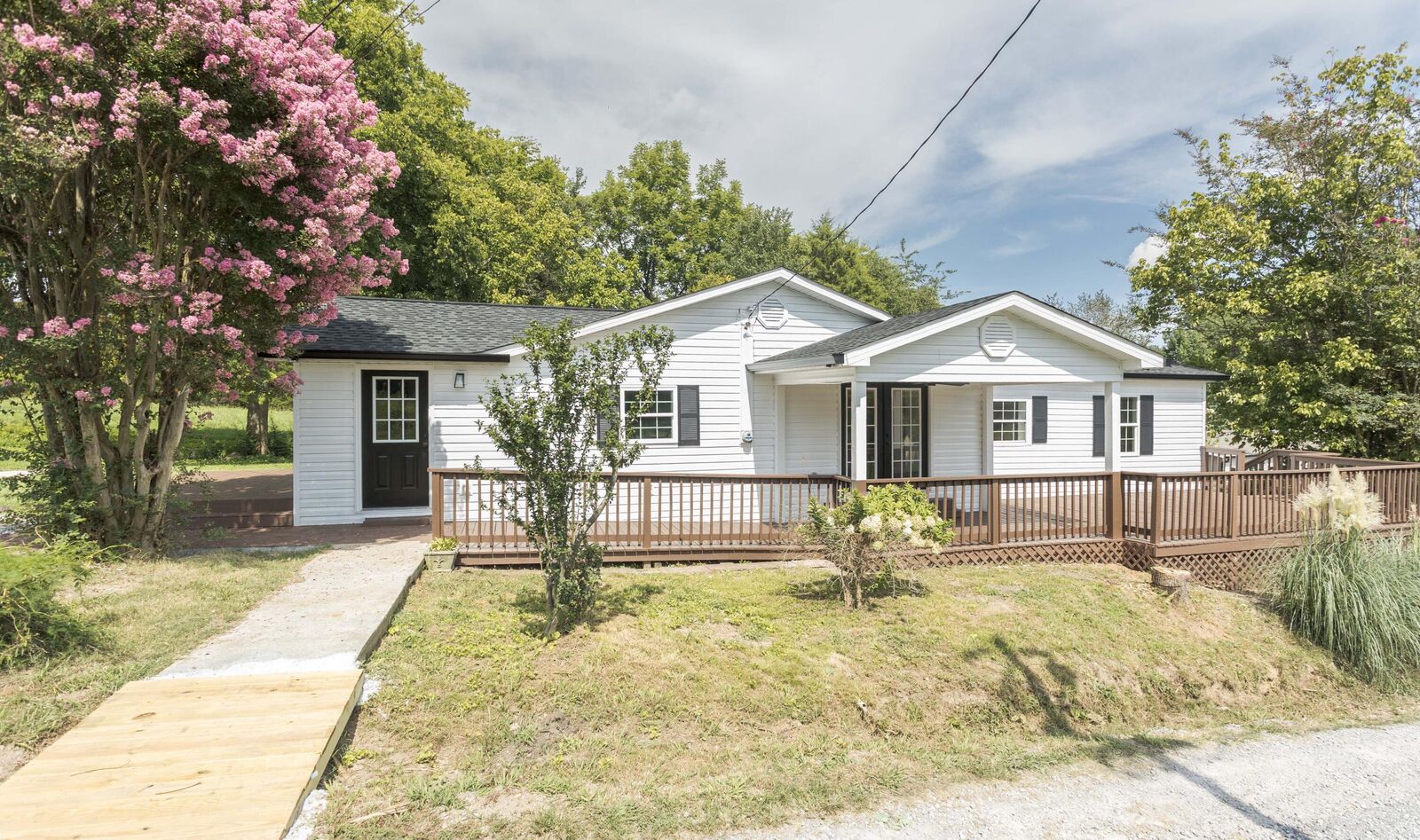 Property Photo: 190 Sundance Drive TN 37332