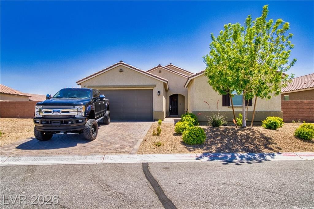 Property Photo: 2659 Glen Valley Avenue NV 89048