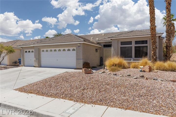 Property Photo: 2357 Bridle Wreath Lane NV 89156