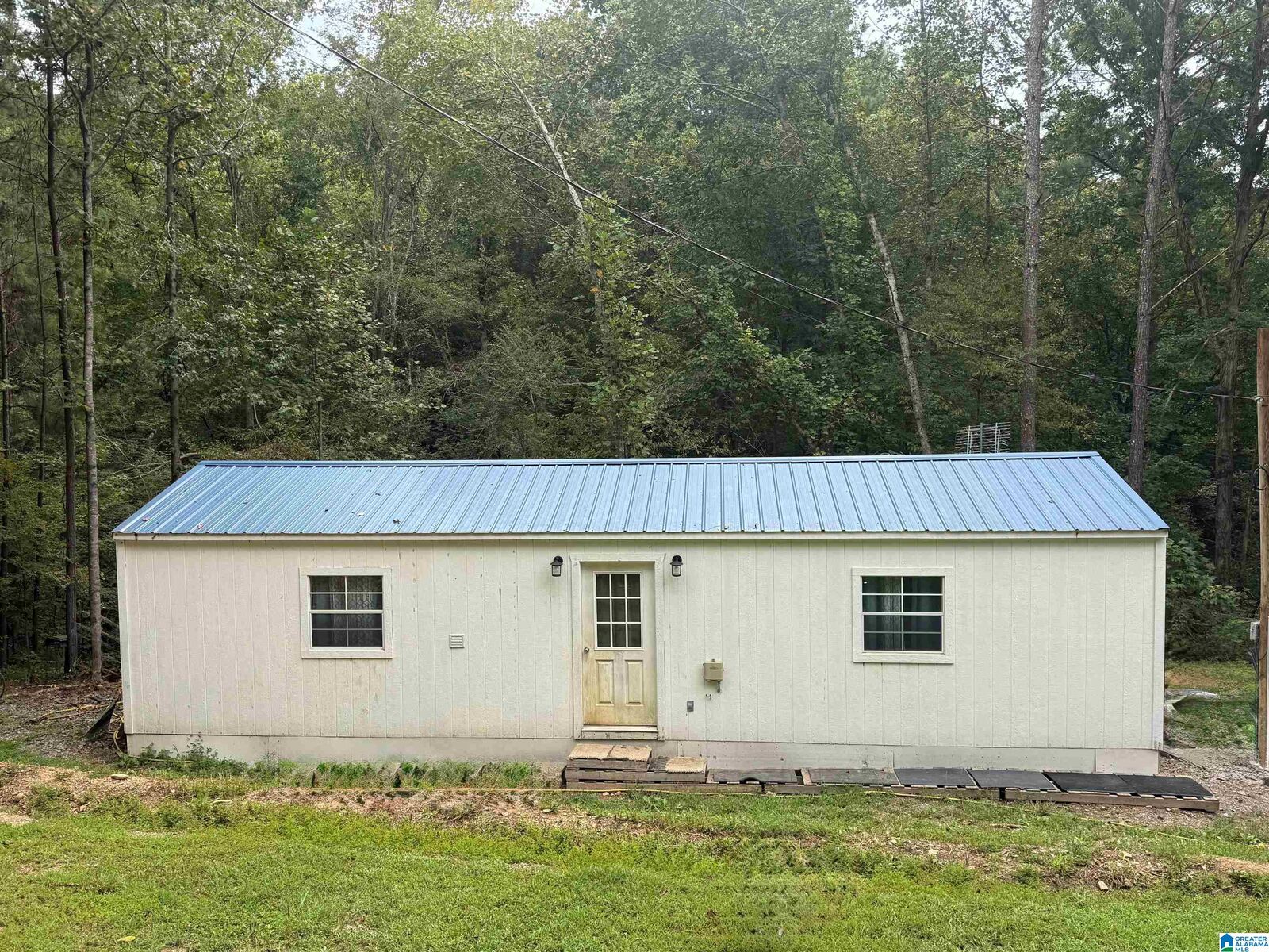 Property Photo: 659 County Road 935 AL 35053