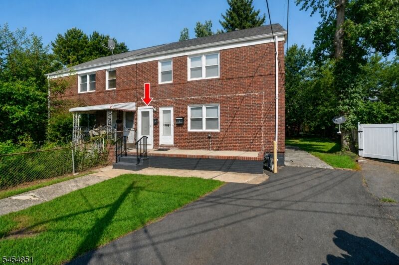 Property Photo: 763 Audrey Dr 1 NJ 07065