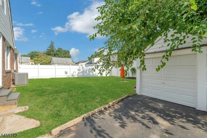 Property Photo:  1534 Julian Ter  NJ 07083 