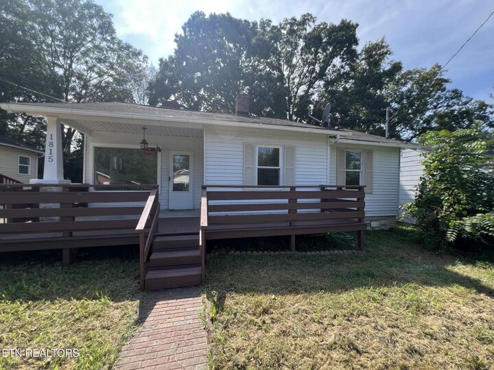 Property Photo:  1815 Fay St  TN 37921 